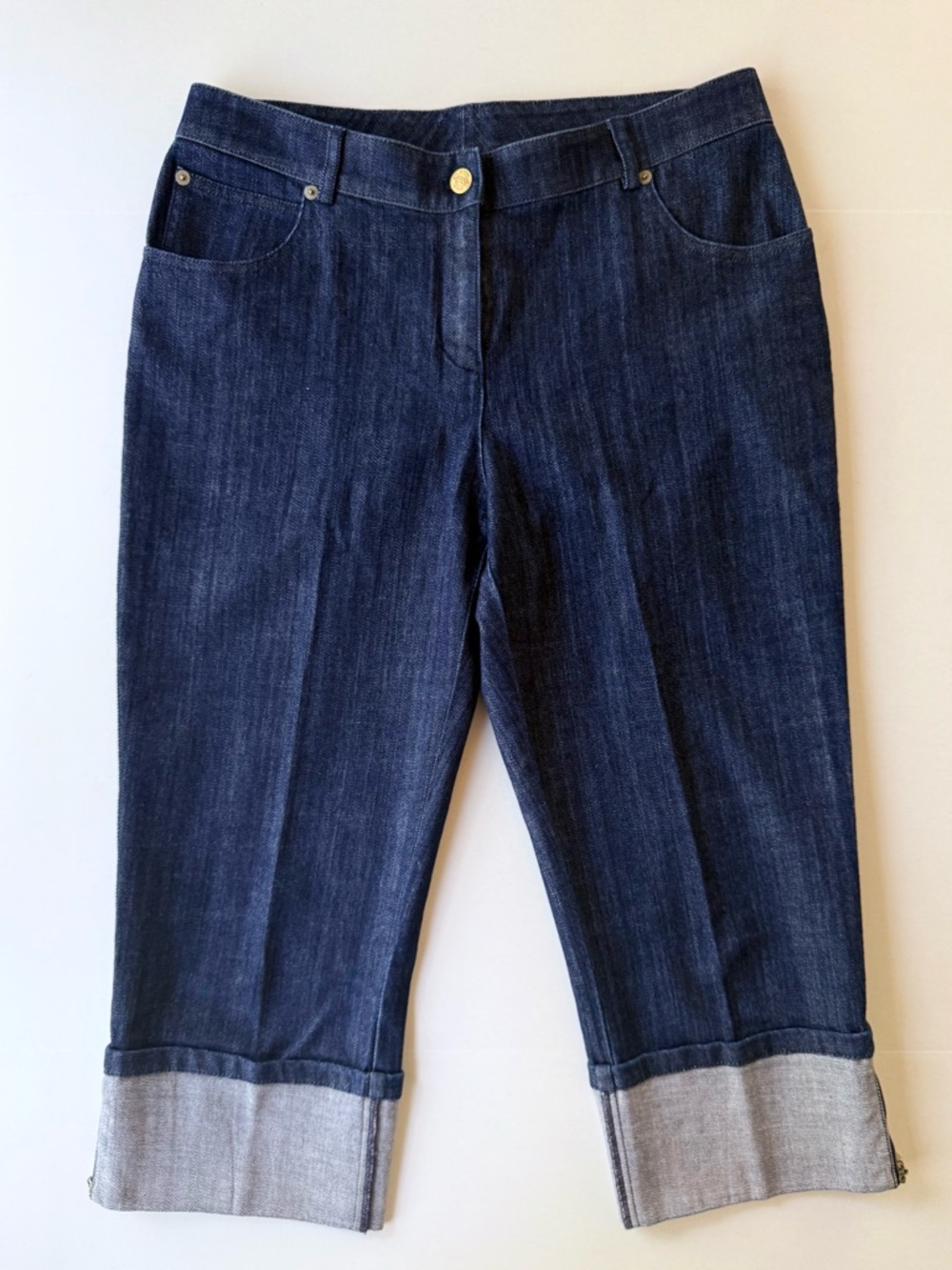 St. John Sport Denim Capri Cuffed Ankle Blue Jeans w/ Zipper Detail Size 8